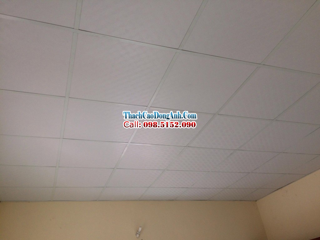 Trần thạch cao bị nứt ? Trần thạch cao tấm thả 600x600