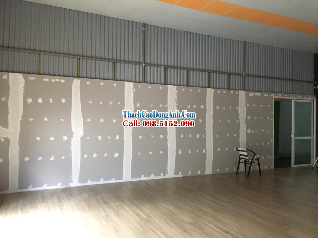 Làm Vách Thạch Cao Tại Hà Nội Trọn Gói, Báo Giá Theo m² 5 xử lý mối nối vách thạch cao